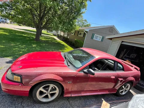 2002 Ford Mustang GT Coupe