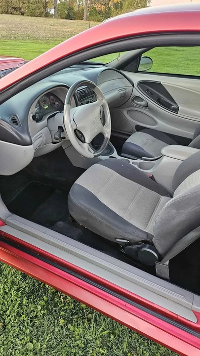 2002 Ford SN95 Mustang - Image 6 of 10