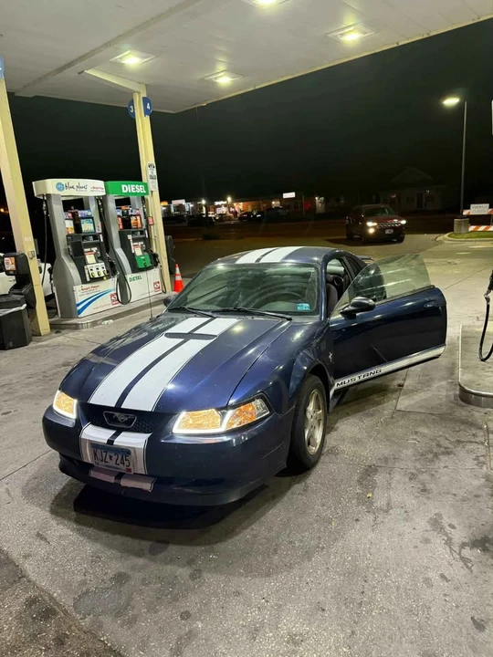 2002 Ford SN95 Mustang - Image 3 of 5