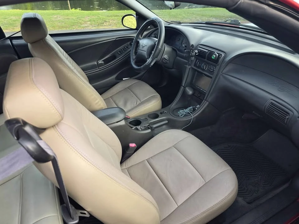 2002 Ford SN95 Mustang - Image 11 of 15