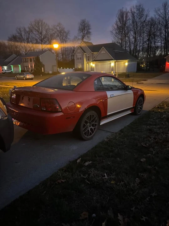 2002 Ford SN95 Mustang - Image 4 of 8
