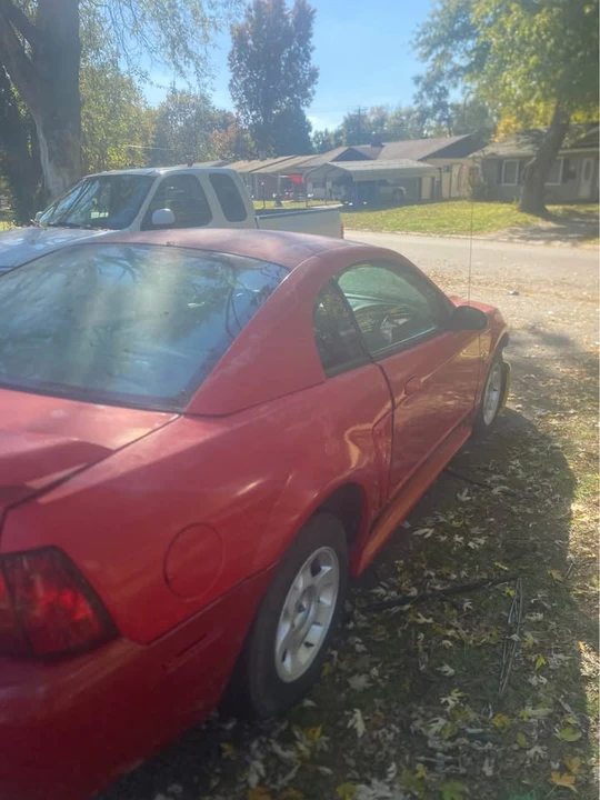 2002 Ford SN95 Mustang - Image 2 of 8