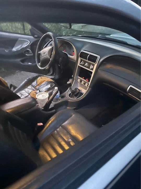 2002 Ford SN95 Mustang - Image 4 of 4