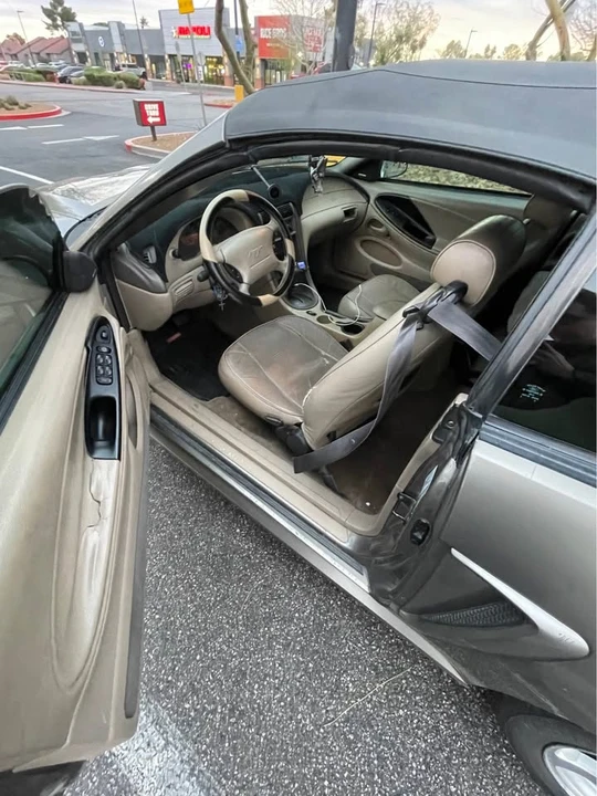 2002 Ford SN95 Mustang - Image 10 of 16