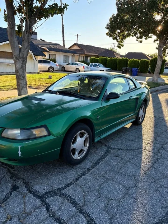 2002 Ford SN95 Mustang - Image 3 of 4