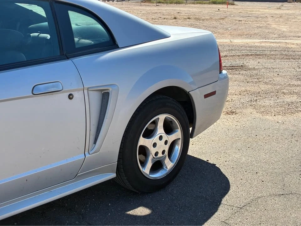 2002 Ford SN95 Mustang - Image 9 of 14