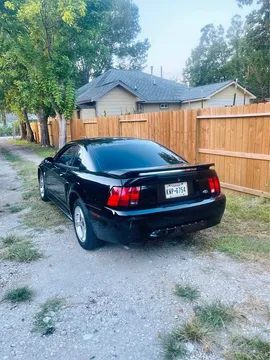 2002 Ford Mustang Coupe