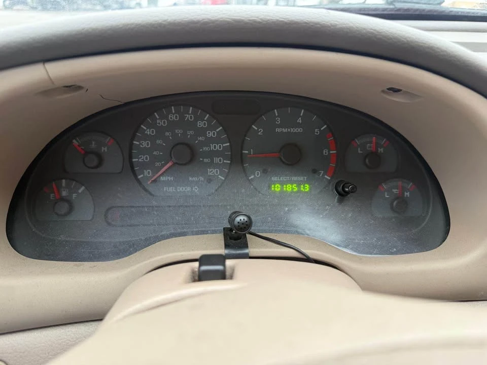 2002 Ford SN95 Mustang - Image 11 of 11