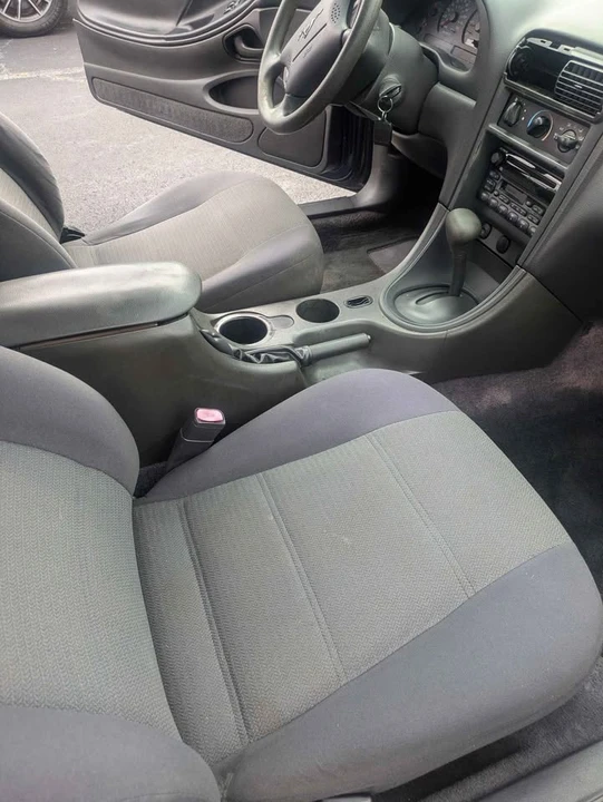 2002 Ford SN95 Mustang - Image 13 of 19