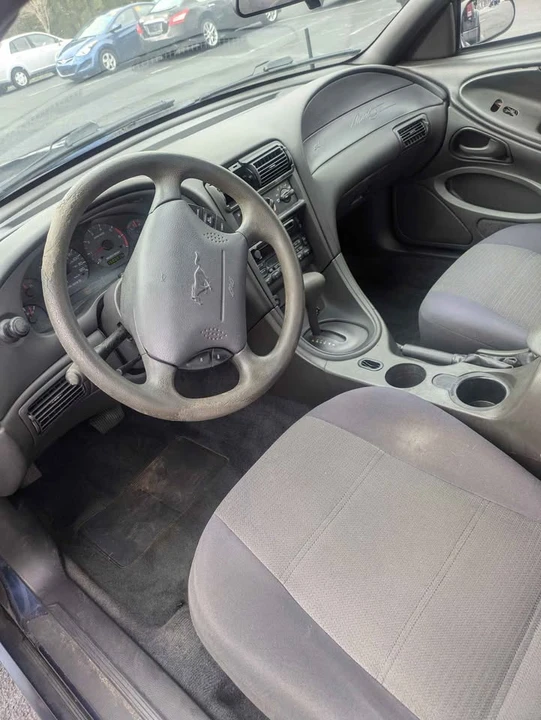 2002 Ford SN95 Mustang - Image 16 of 19
