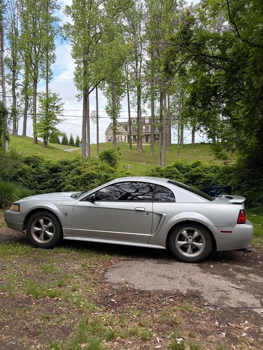 2002 Ford SN95 Mustang - Image 9 of 10