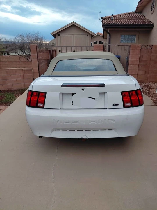2002 Ford SN95 Mustang - Image 5 of 9