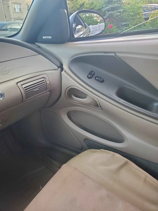 2002 Ford SN95 Mustang - Image 6 of 11