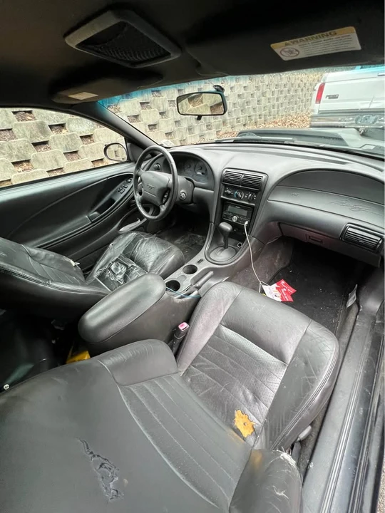 2002 Ford SN95 Mustang - Image 8 of 9
