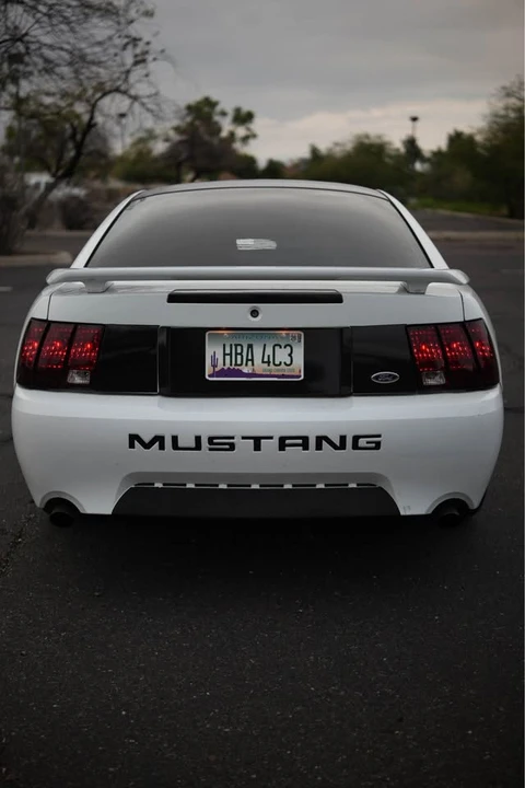 2002 Ford SN95 Mustang - Image 10 of 19