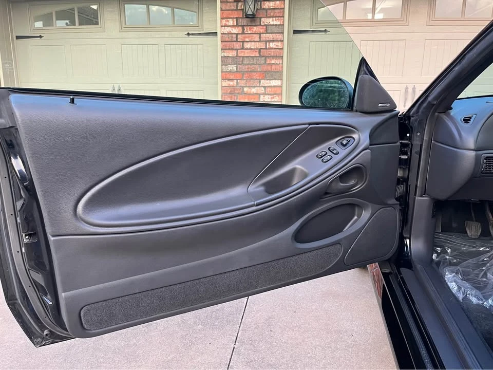 2002 Ford SN95 Mustang - Image 10 of 16
