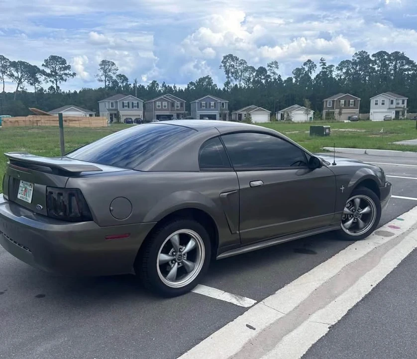 2002 Ford SN95 Mustang - Image 3 of 4