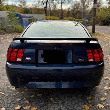 2002 Ford Mustang Premium