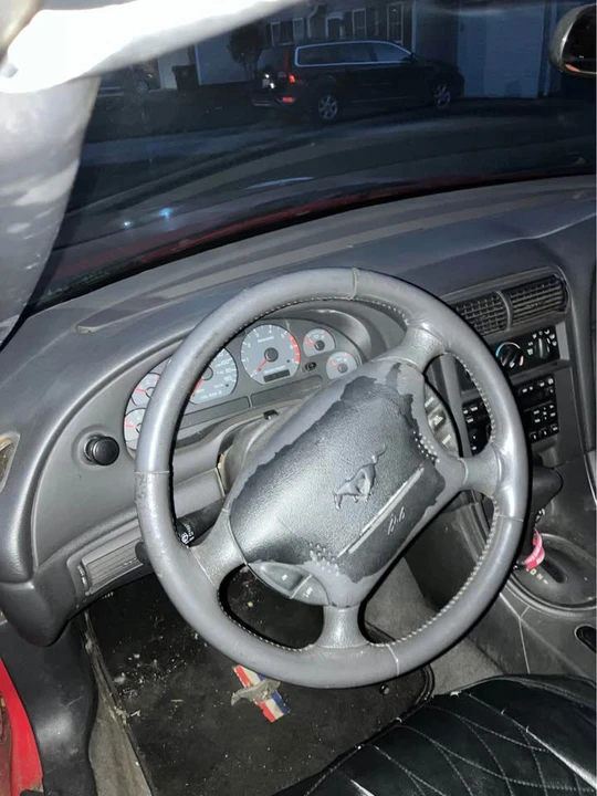 2002 Ford SN95 Mustang - Image 6 of 8