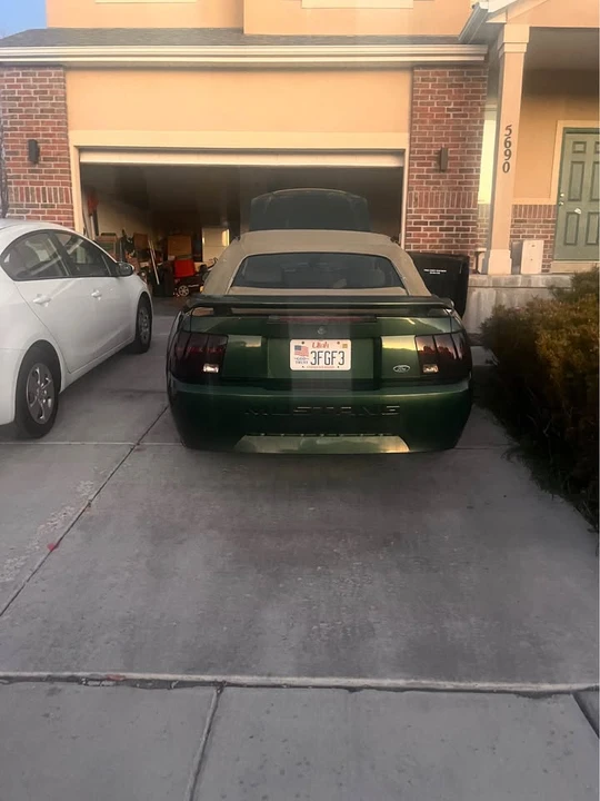 2002 Ford SN95 Mustang - Image 8 of 9