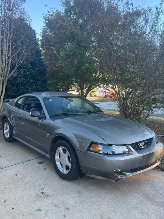 2002 Ford SN95 Mustang - Image 2 of 6