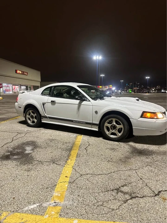 2002 Ford SN95 Mustang - Image 7 of 15