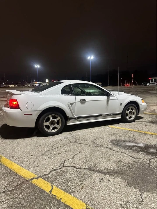 2002 Ford SN95 Mustang - Image 6 of 15