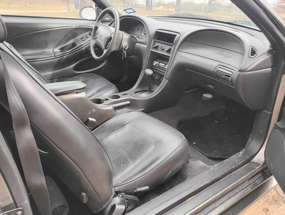 2002 Ford SN95 Mustang - Image 5 of 9
