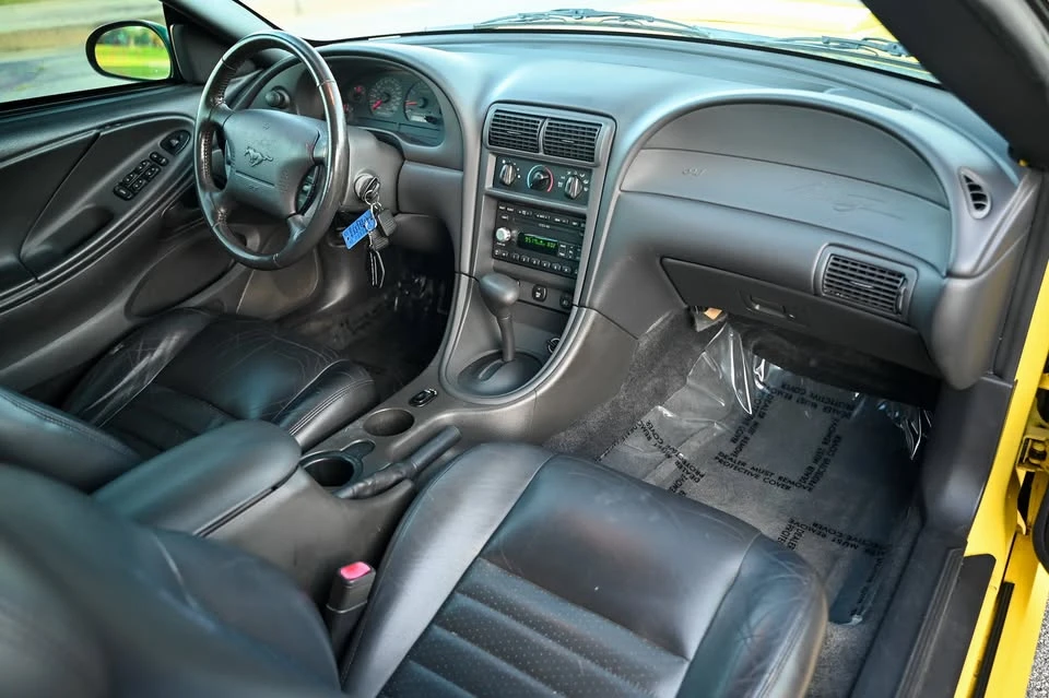 2002 Ford SN95 Mustang - Image 14 of 20