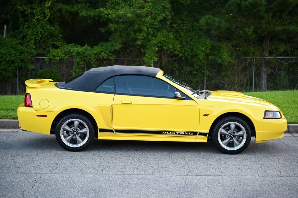 2002 Ford SN95 Mustang - Image 11 of 20