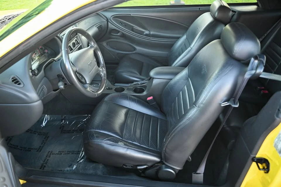 2002 Ford SN95 Mustang - Image 16 of 20
