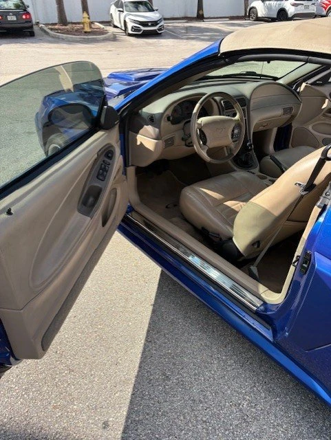 2002 Ford SN95 Mustang - Image 6 of 15