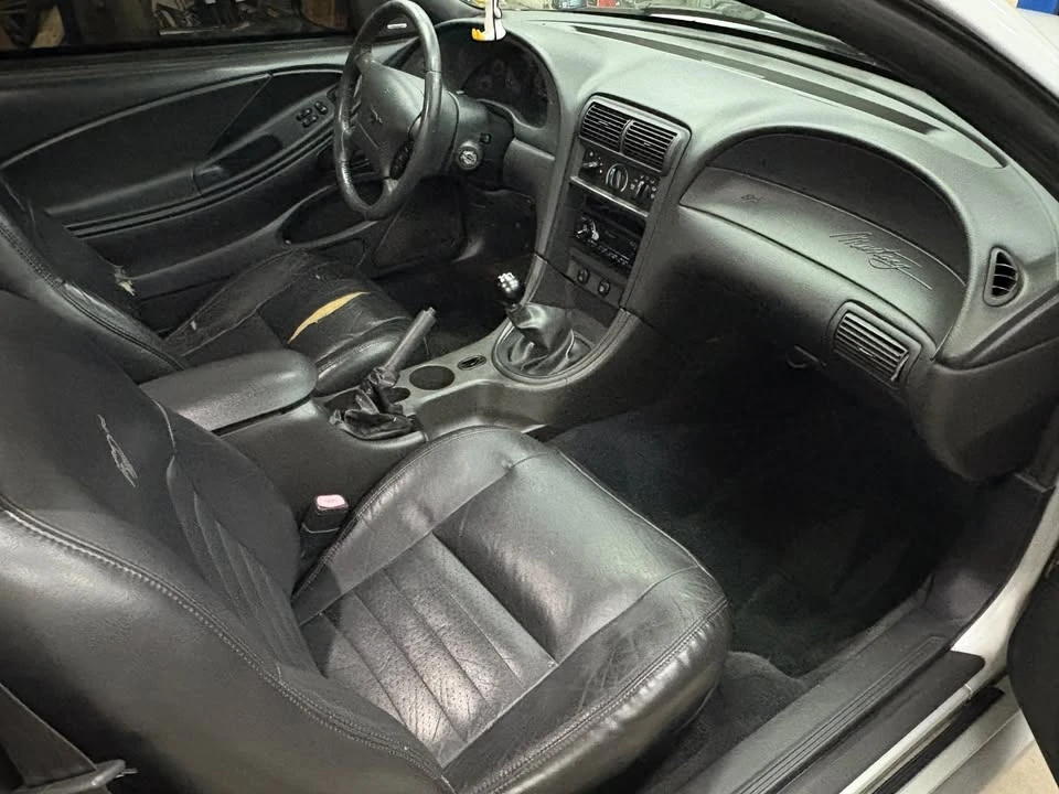 2002 Ford SN95 Mustang - Image 11 of 16