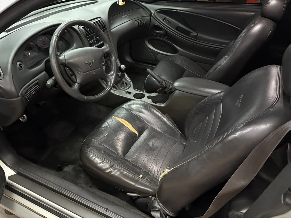 2002 Ford SN95 Mustang - Image 9 of 16