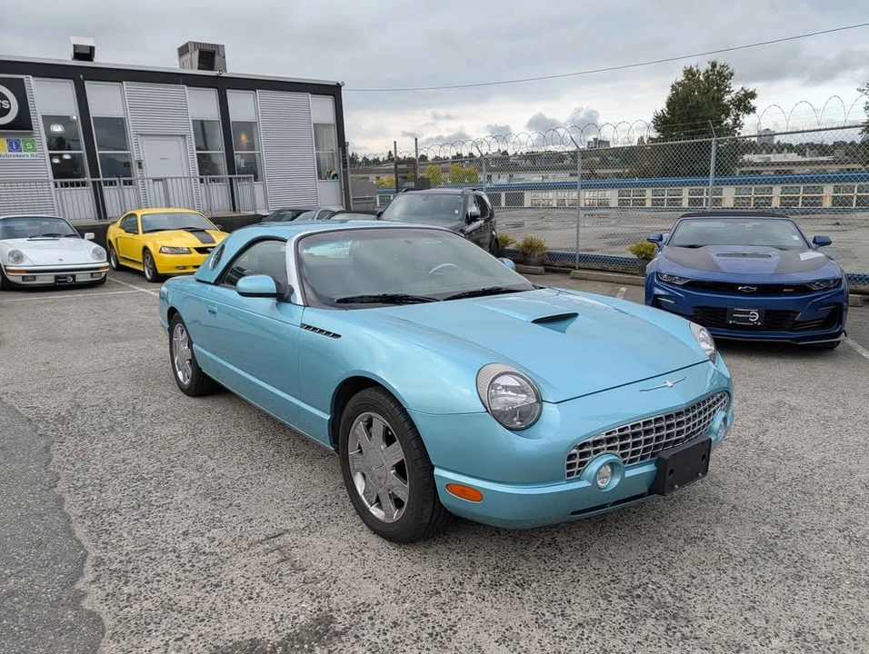 2002 Ford Thunderbird 11th Gen - Image 6 of 12