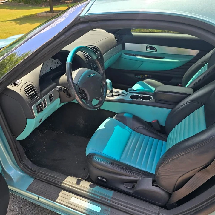 2002 Ford Thunderbird 11th Gen - Image 6 of 10