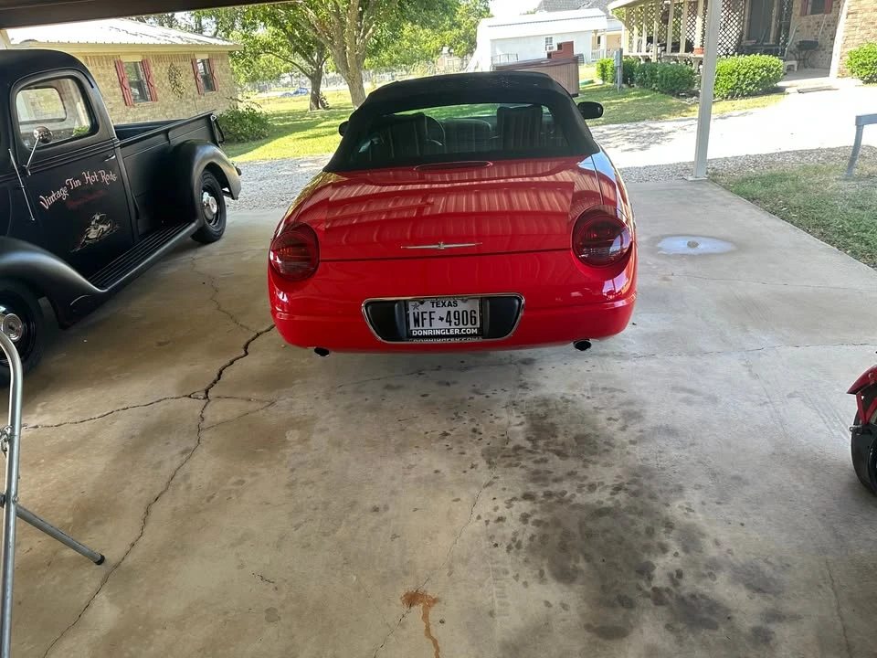 2002 Ford Thunderbird 10th Gen - Image 4 of 9