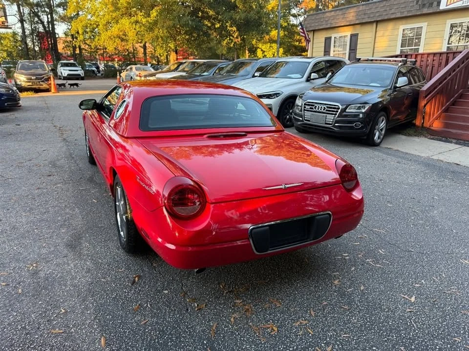 2002 Ford Thunderbird 10th Gen - Image 9 of 16