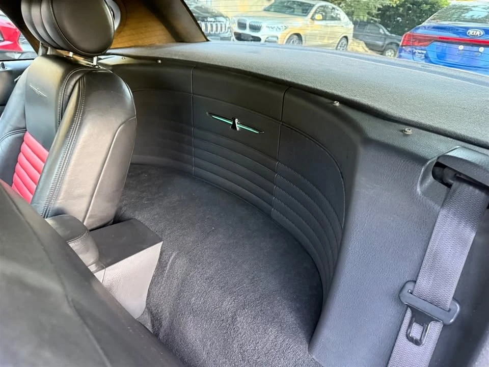 2002 Ford Thunderbird 10th Gen - Image 11 of 16