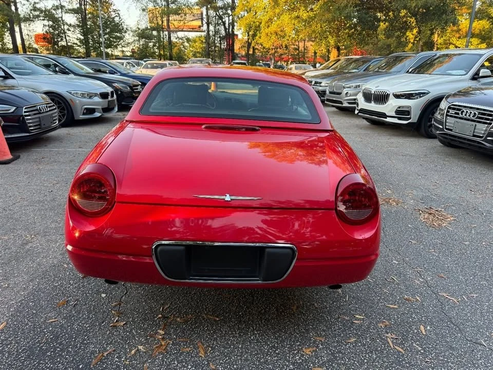 2002 Ford Thunderbird 10th Gen - Image 8 of 16