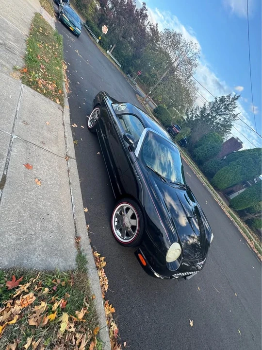 2002 Ford Thunderbird 11th Gen - Image 2 of 5