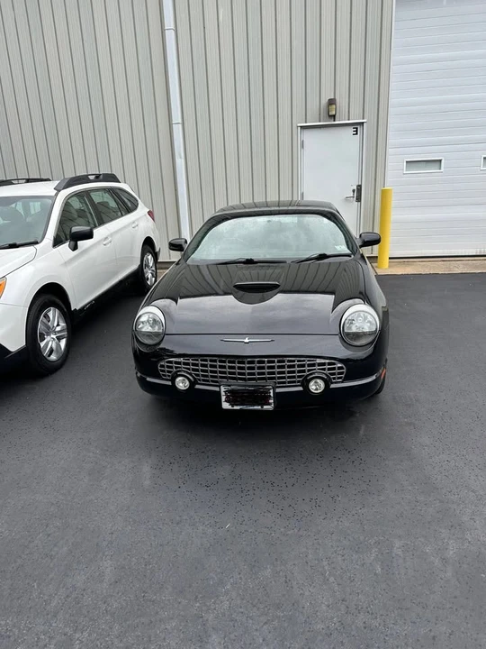 2002 Ford Thunderbird 11th Gen - Image 2 of 16