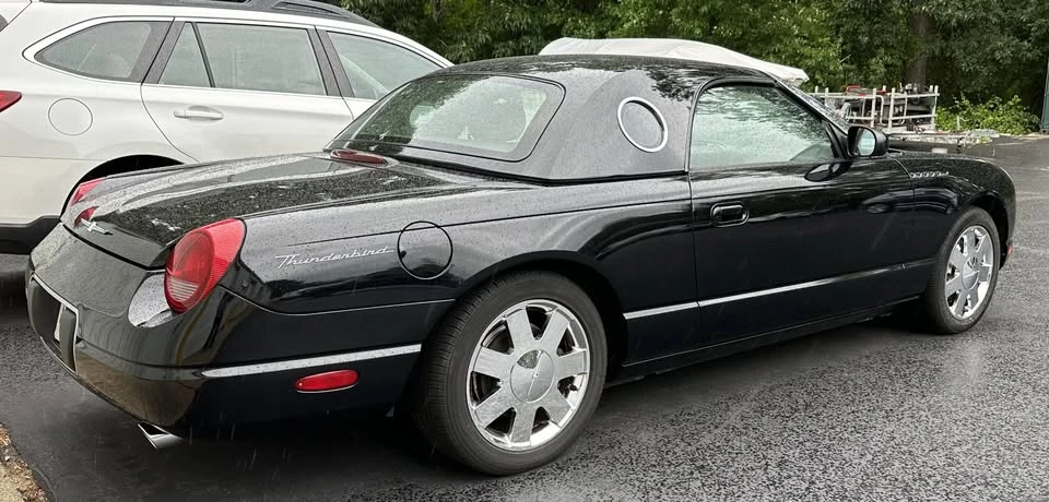 2002 Ford Thunderbird 11th Gen - Image 9 of 16