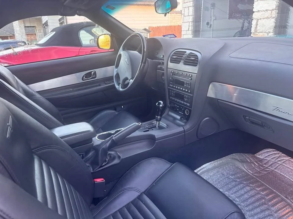 2002 Ford Thunderbird 10th Gen - Image 9 of 10