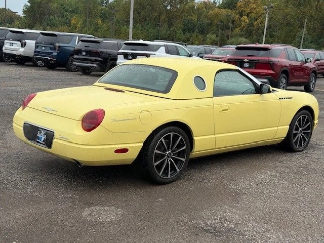 2002 Ford Thunderbird 10th Gen - Image 4 of 11