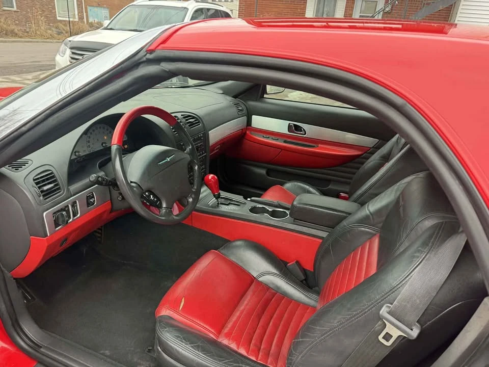 2002 Ford Thunderbird 11th Gen - Image 10 of 13