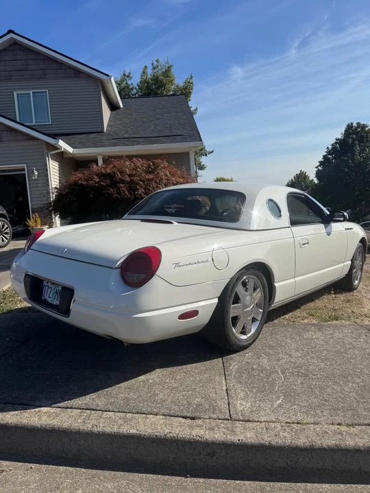 2002 Ford Thunderbird 11th Gen - Image 7 of 18