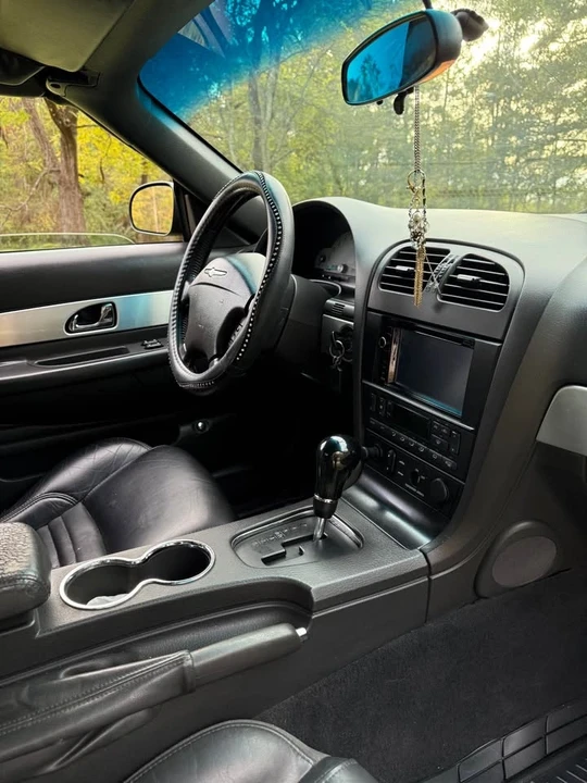 2002 Ford Thunderbird 11th Gen - Image 11 of 12