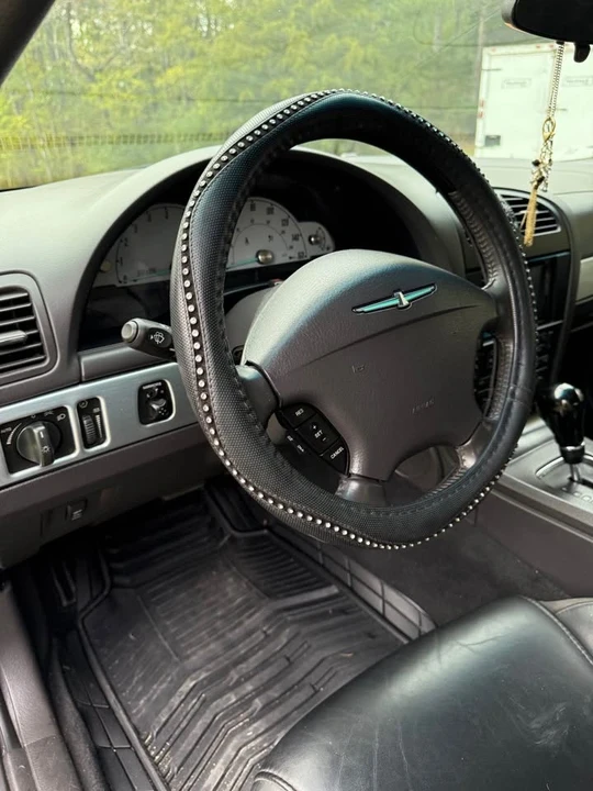 2002 Ford Thunderbird 11th Gen - Image 8 of 12