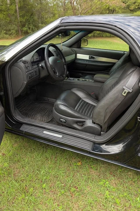 2002 Ford Thunderbird 11th Gen - Image 12 of 12